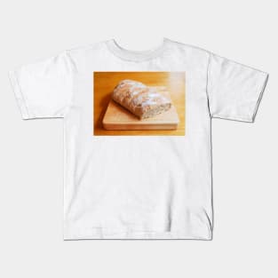 Sourdough on Wooden Chopping Board 1 Kids T-Shirt